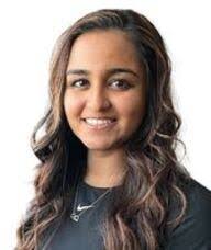 Leslie York's Instagram, Twitter & Facebook