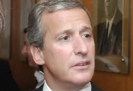 Hoy se define el club de los próximos tres años