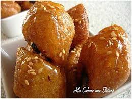 Mini Makrout Aux Dattes Et Graines De Sesame En Friture Recette Makrout Aux Dattes Dattes Makrout