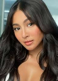 Meghan Marquez's Instagram, Twitter & Facebook