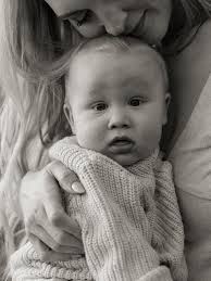 10 MONTHS OF ROMAN 💙 Obsessed, exhausted and oh so in love with our  beautiful boy, whose current favourite activity is doing pull ups