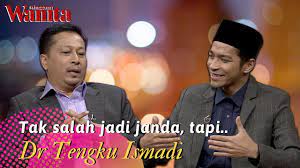 Juara program dakwah da'i musim kedua, nik ahmad farhan yang hangat dilanda kontroversi apabila berkahwin dengan janda beranak lapan mendedahkan sudah dipelawa oleh 18 orang wanita yang berhasrat menjadi isteri keduanya sebelum ini. Kahwin Satu Low Class Janda Jadi Rebutan Mwtv 5 Disember Youtube