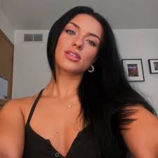 Bailey Weaver (@baiweaver) • Instagram photos and videos