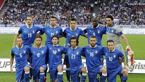 Jun 20, 2021 · сборная италии, ранее досрочно обеспечившая себе выход в 1/8 финала, набрала в группе 9 очков и стала первой. Sbornaya Italii Po Futbolu Na Evro 2016 Sostav Novosti Gazeta Ru