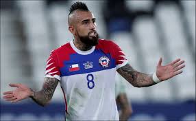 2022 conmebol world cup qualifying leader brazil travels to face chile on thursday in a vital match for the hosts. America Cup Vidal Exploded Against The Referee Of Brazil Vs Chile And Called Him A Clown Ruetir