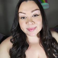 Hoy es día de pedirse a estos dos malcriados 🔥 (no han hecho nada malo,  son una delicia). ❤️‍🔥 Pedite un 2x1 en Veggie WHOPPER® desde ¢3.600 o un  2x1 en WHOPPER®