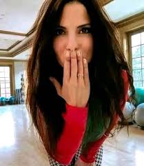 Good morning 🥰☀️ did you miss me❓ #beautiful_sandra_bullock #love #beauty  #photochallenge