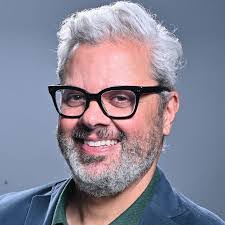 Lewis Bean's Instagram, Twitter & Facebook