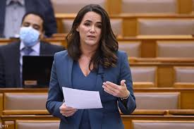 Őt is meglepi, hogy mennyien tudnak mindarról, ami magyarországon történik, és bár a. Index Belfold Novak Katalin Nem Tisztem Megvedeni Hegedus Zsuzsat