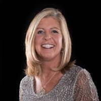 Kim Hannan's Instagram, Twitter & Facebook