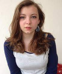 We don't have a biography for isabelle menke. Windows On Monday 2006 Mubi