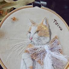 Thread Painting And Silk Shading Embroidery Techniques And Projects Kalhspera Se Oloys Shmera H Mera Moy Den Einai Kai Toso Kalh Logw Iwshs Omws De 8a Mporoysa Na Mh Moirastw Mazi Sas Ton Panemorfo Tsino Me Ta Meta3enia Matia