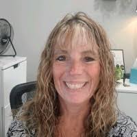 Kerry Duncan's Instagram, Twitter & Facebook