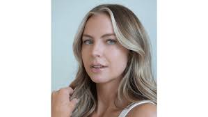 Mayci Neeley reveals when son Hudson can read her book