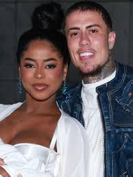 Filho de MC Daniel deixa maternidade e look da mãe choca: 'Que roupa é  essa?'