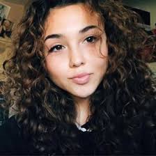 Destiny Delgado (destinyndelgado)