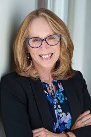 Eric Howze's Instagram, Twitter & Facebook