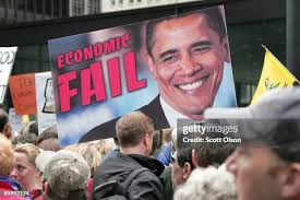 Robert Goerlich participates in a Tea Party protest at the Federal... News  Photo