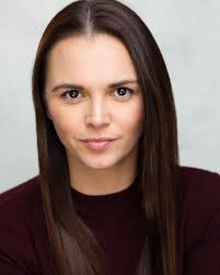 Danielle Halpin's Instagram, Twitter & Facebook