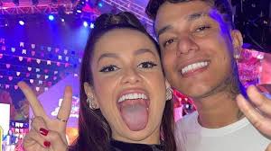 Jan 16, 2020 · entretenimento. Ale Oliveira Fala De Beijo Grego Em Juliette Plena Mulher