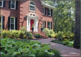 Home Garden Design Georgian Style Architecture With Landscaping Home Garden Design Front Yards Curb Appeal Front Yard Patio