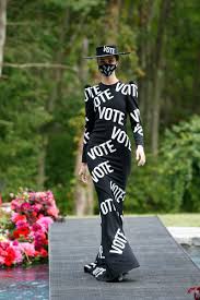 Beowulf feat diskover, tribbs, bright sparks bedroom (top 100 of foreign songs 2021). Christian Siriano S Timely Vote Print Is An Early Spring 2021 Favorite Fashionista