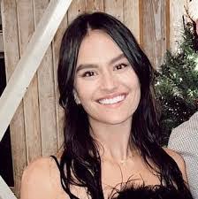 Emily Murdock's Instagram, Twitter & Facebook