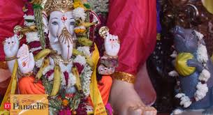 Usually a variety of modaks (kozhukattais) are made this day. Ganesh Chaturthi 5 Easy Budget Friendly Decor Tricks For Bappa S Mandap Innovative Decor Ideas The Economic Times