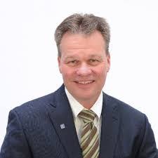 Dionnie Bolar's Instagram, Twitter & Facebook