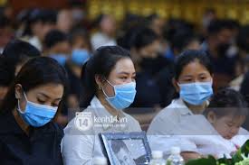 Đám tang của vân quang long để lại cho mọi người nhiều nỗi xót xa. Rdwrhtsp4ahb M