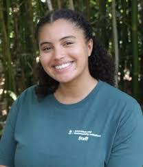 Alana Foote's Instagram, Twitter & Facebook