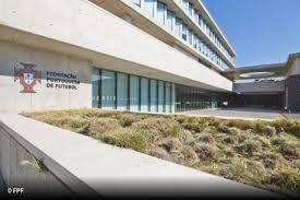 O futebol, também referido como futebol de campo, futebol de onze e, controversamente, futebol associado (em inglês: Seis Clubes Do Campeonato De Portugal Vao Protestar Na Cidade Do Futebol Zerozero Pt