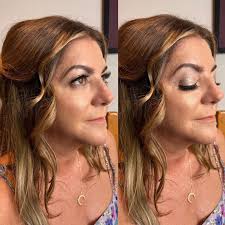 Loved hanging out and doing your makeup as always @fifimoore1 Gorgeous soft  glam for the beautiful Fi. Hope you guys all had the best time!  #weddingmakeup #mua #makeupartist #glam #softglam #dewymakeup #softmakeup #