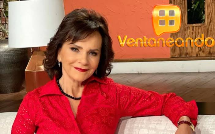 Pati Chapoy en el set de Ventaneando, do AI tạo