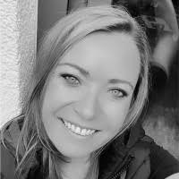 10+ "Iris Ackermann" profiles