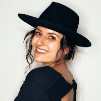 Sarah Derry Email & Phone Number