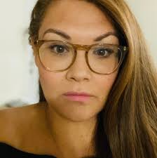 Hi all, I know this is starting to cut it close but I have been deciding if  I wanted a cake or not. I am hoping to find someone who can make