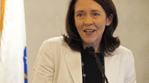 Senator Maria Cantrell speaks at a joint breakfast meeting of the  Washington and Massachusetts delegations