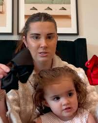 Black Bow or Red Bow Bryer's Toughest Decision Yet!