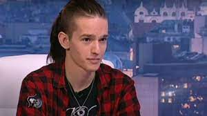 Rékasi károly (57) tart a fia elleni bosszútól, ezért azonnal gondoskodott a védelmérõl. Nagy Dobasra Keszul Rekasi Karoly Fia Nlc