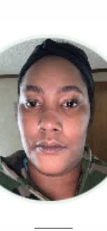 Food delivery person takes extra order without payment