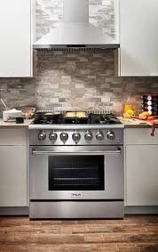 For those with discriminating tastes, this 5.2 cu. Thor Kitchen Professional 5 2 Cu Ft Dual Fuel Range In Stainless Steel Stainless Steel Hrd3606u Best Buy