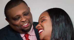 Kalandra Holloway and E. Tramaine Solomon's Wedding Website