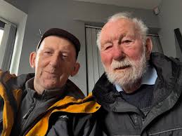 Wishing all ex Stainsby boys and girl's but particularly the Class of 83 a  very Merry Christmas 🥳🥳