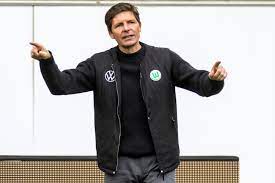 As tuesday drew to a close, some german media sources seem to tend toward vfl wolfsburg's oliver glasner swapping one german saxon state for another en route to rb leipzig's trainer position. Nz Ci1qe87opgm