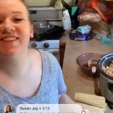 April McCarthy (@AprilMcC)