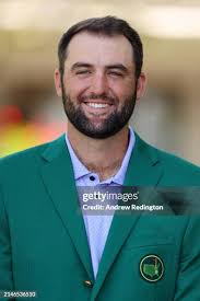 18,195 Masters Previews Stock Photos, High-Res Pictures, and Images