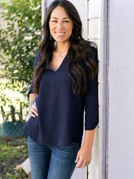 This isn't the first time gaines has rocked her natural hair texture on instagram. Fixer Upper Craftsmen Crave Urban Feel Tv Episode 2014 Imdb