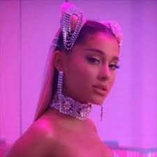 It was released on january 18, 2019, through republic records. Ariana Grande 7 Rings Live At Sweetener World Tour By Flash Tv