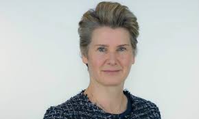 Ellie Hardwick's Instagram, Twitter & Facebook